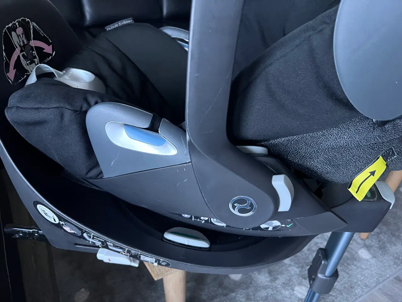 Billede 6 - Cybex Z Cloud autostol med base og newborn indsats
