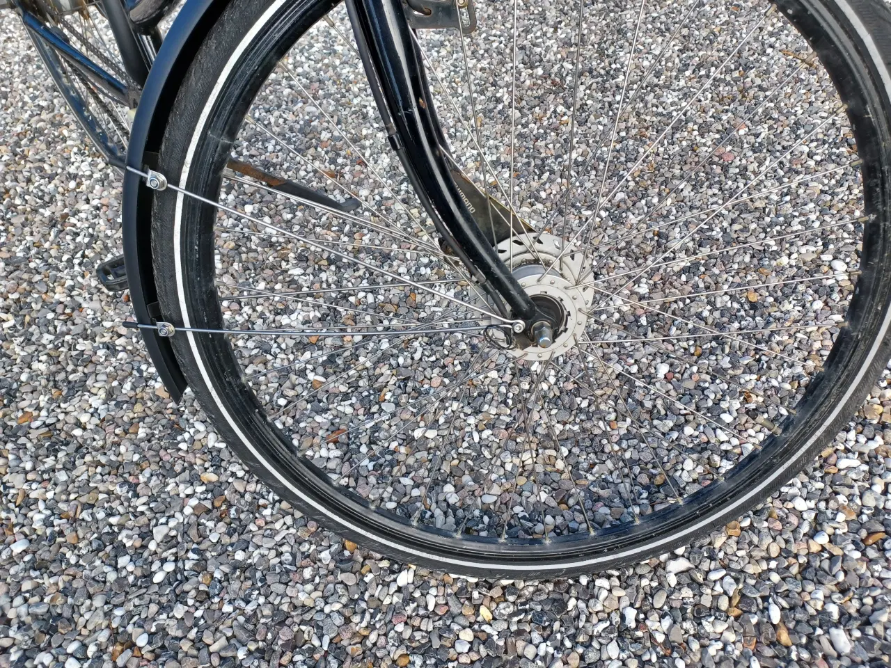 Billede 2 - En god billig dame cykel