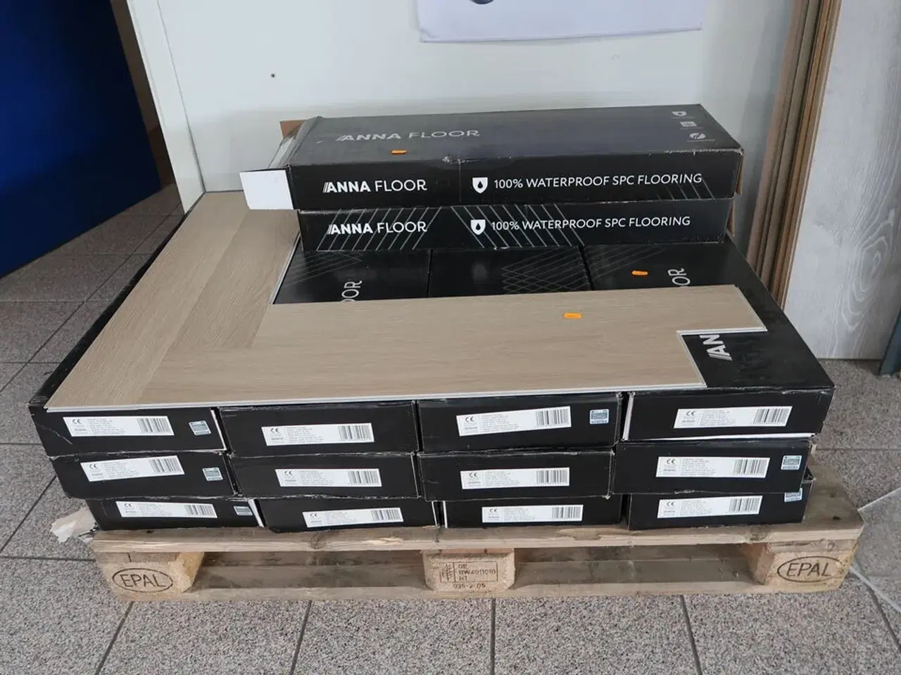 Billede 1 - 14 pakker gulvplanker ANNA FLOOR FOREST CDW1065L-28