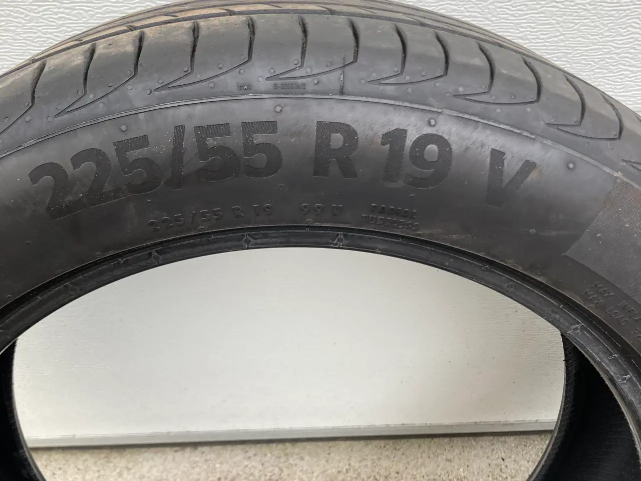 Billede 2 - Continental Premium Contakt 6 225/55 R19V