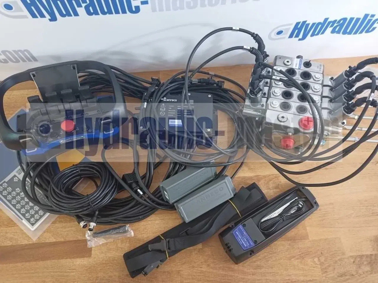 Billede 6 - Hydraulikventil 4 funktioner Walvoil DPX 100 Handy