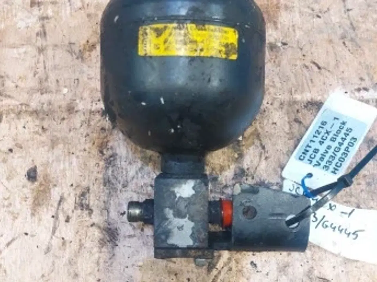 Billede 2 - JCB 4CX Ventilblok 333/G4445