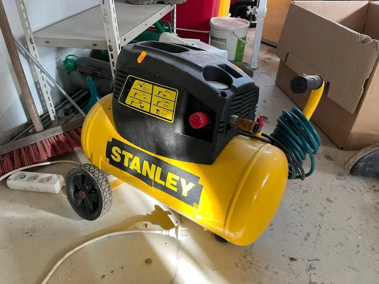 Billede 1 - Kompressor, STANLEY