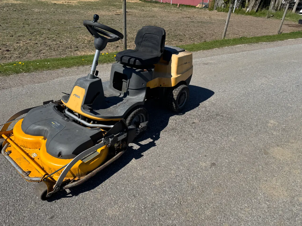 Billede 1 - Havetraktor. Stiga park 220