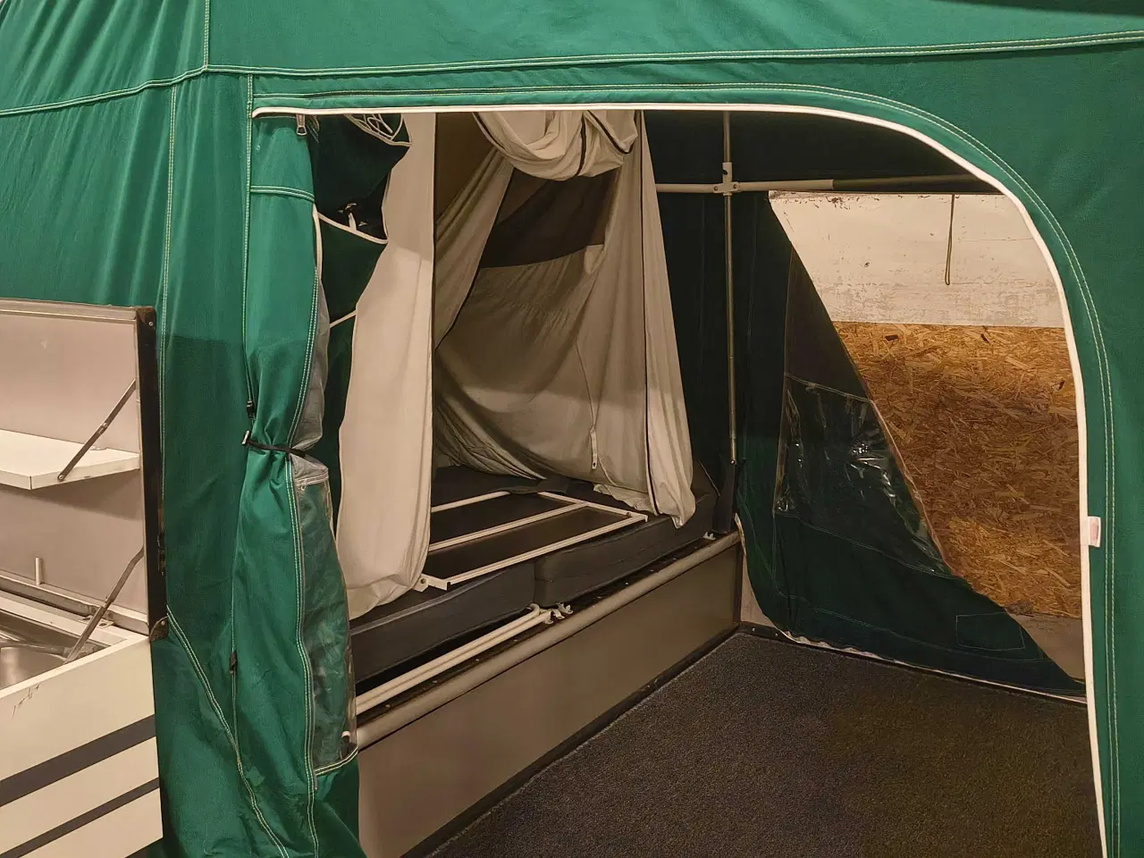 Billede 1 - Combi-camp Venezia med 3 år gammel telt.