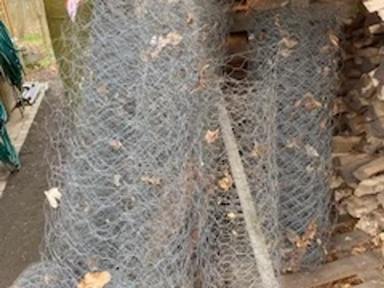 Billede 1 - Trådnet til hønsegård