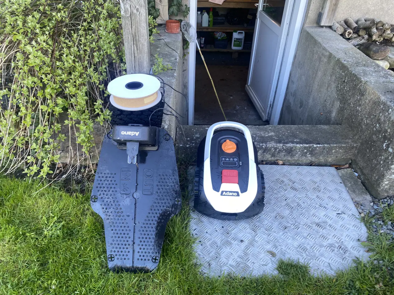 Billede 2 - Robotplæneklipper