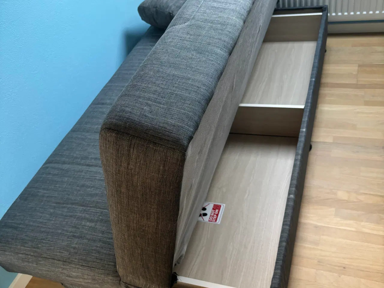 Billede 4 - Sovesofa Volta inkl.2 Armpuder