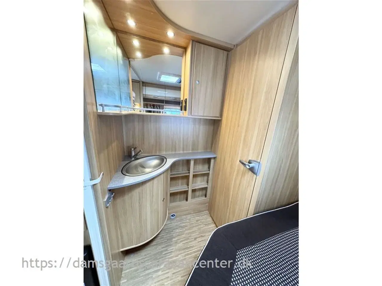 Billede 16 - 2010 - Dethleffs Camper Style 500 DB   Fransk seng-Gulvtemp.-Mover-Telt