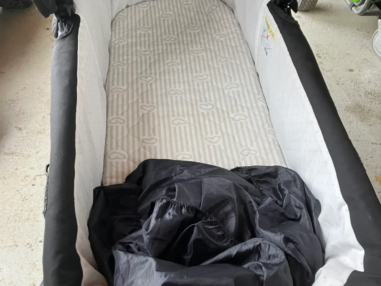 Billede 3 - Emmaljunga barnevogn med punkterfri hjul