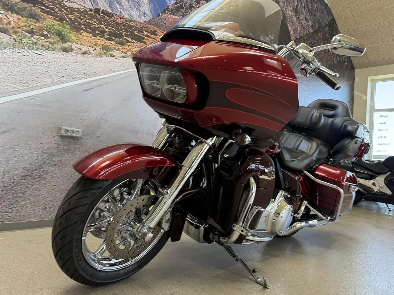 Billede 15 - Harley-Davidson FLTRUSE Road Glide Ultra CVO 110"