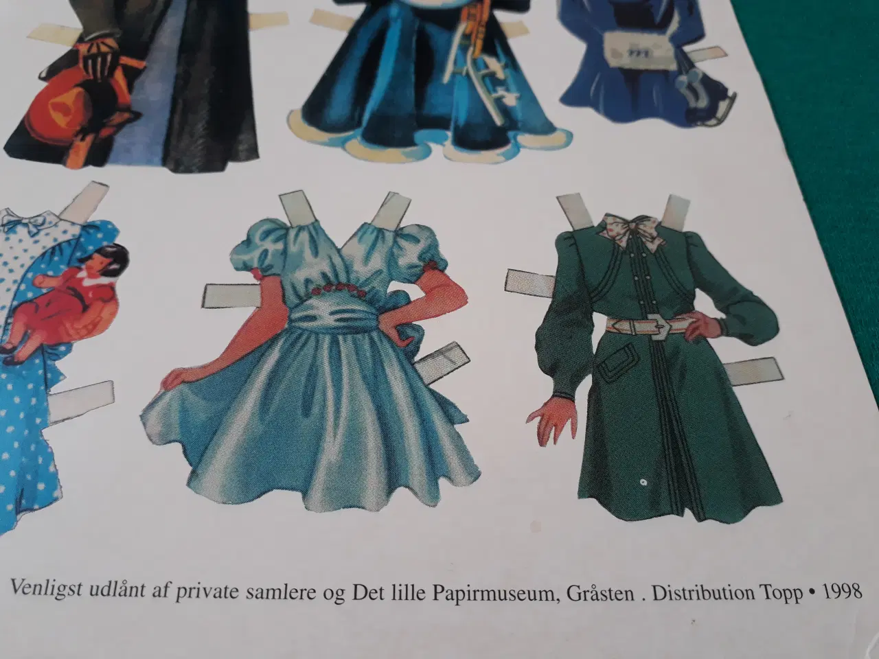 Billede 4 - Christel, Marie og Modeark Påklædningsdukker