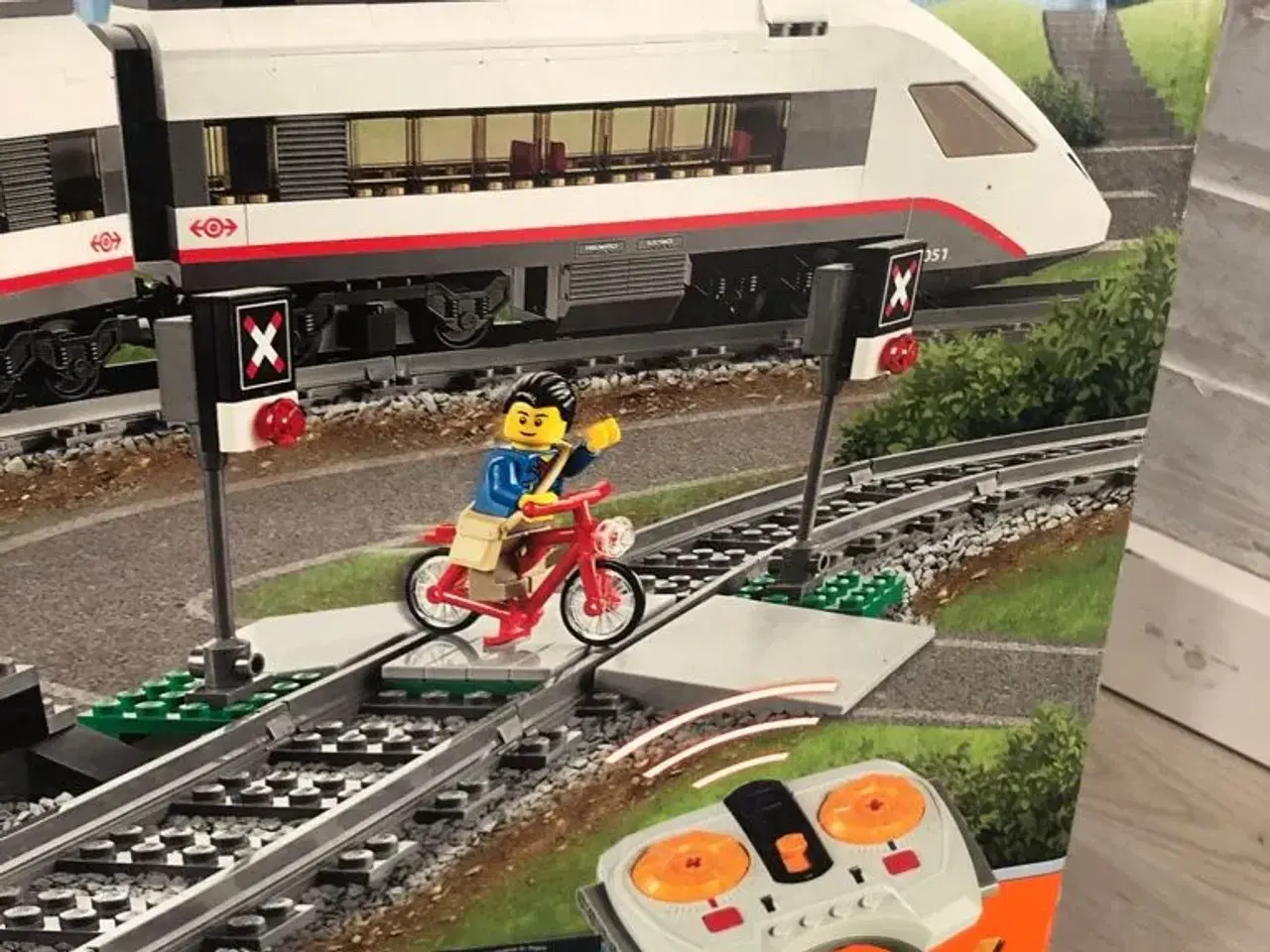 Billede 2 - Lego high speed city 60051