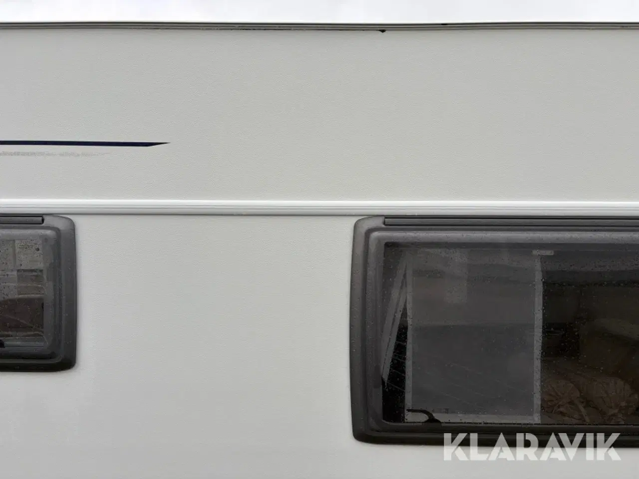 Billede 12 - Campingvogn LMC Ambassador med fortelt