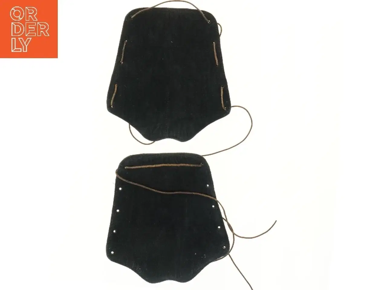 Billede 2 - Drage skulderbeskyttere i læder (str. 33x31 cm)