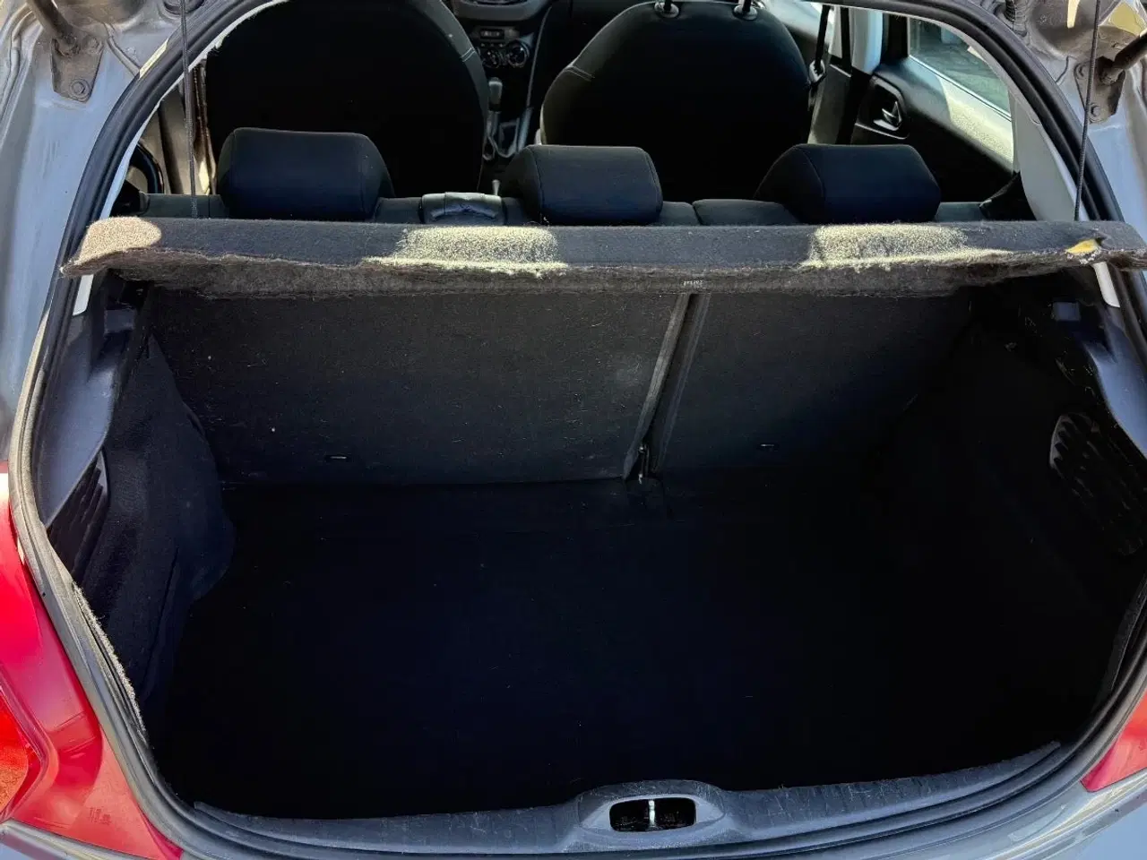 Billede 11 - Peugeot 208 1,2 VTi 82 Active Navigator