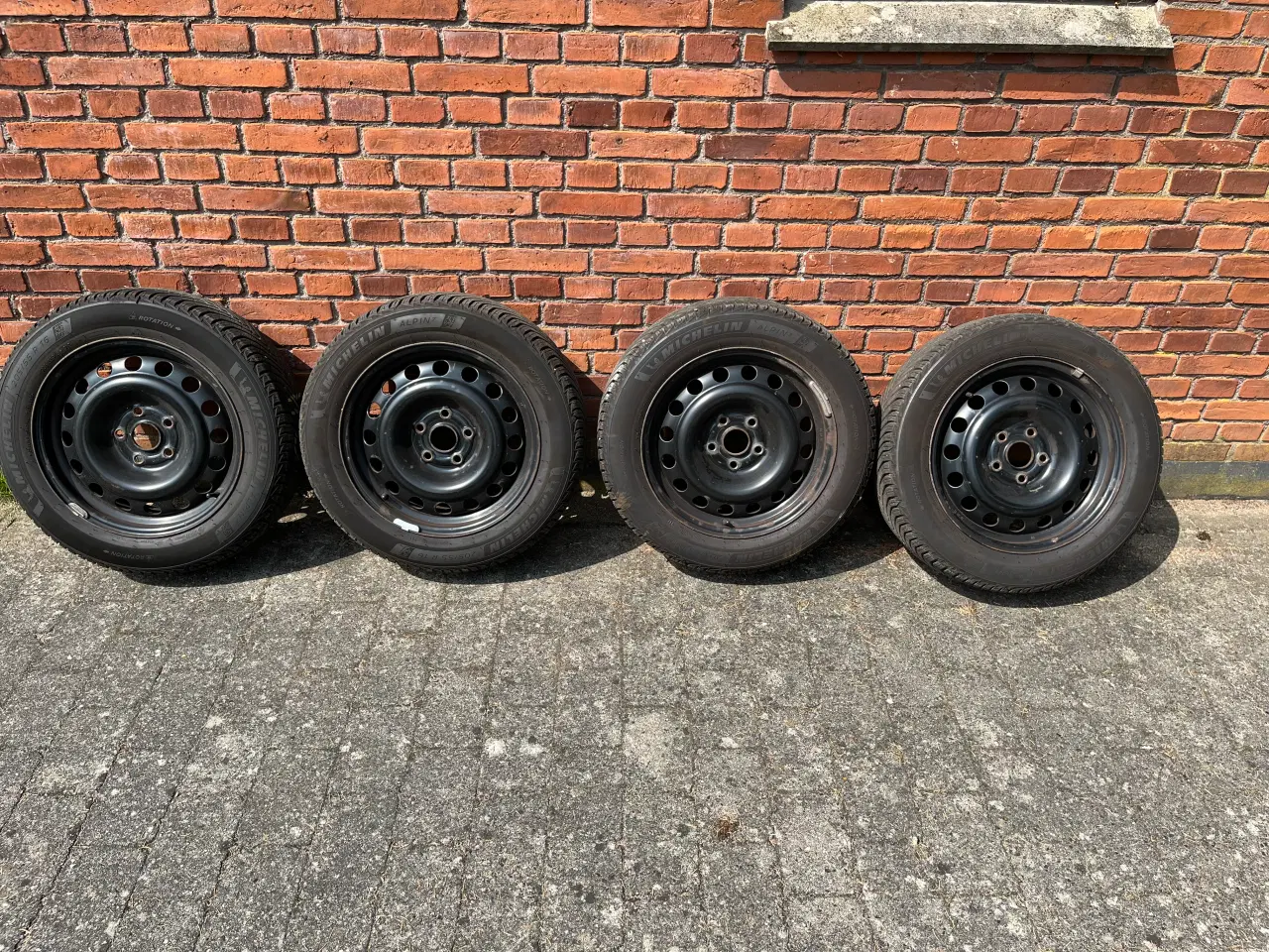 Billede 3 - Michelin Alpin 7.  205 / 55 R 16    91T 