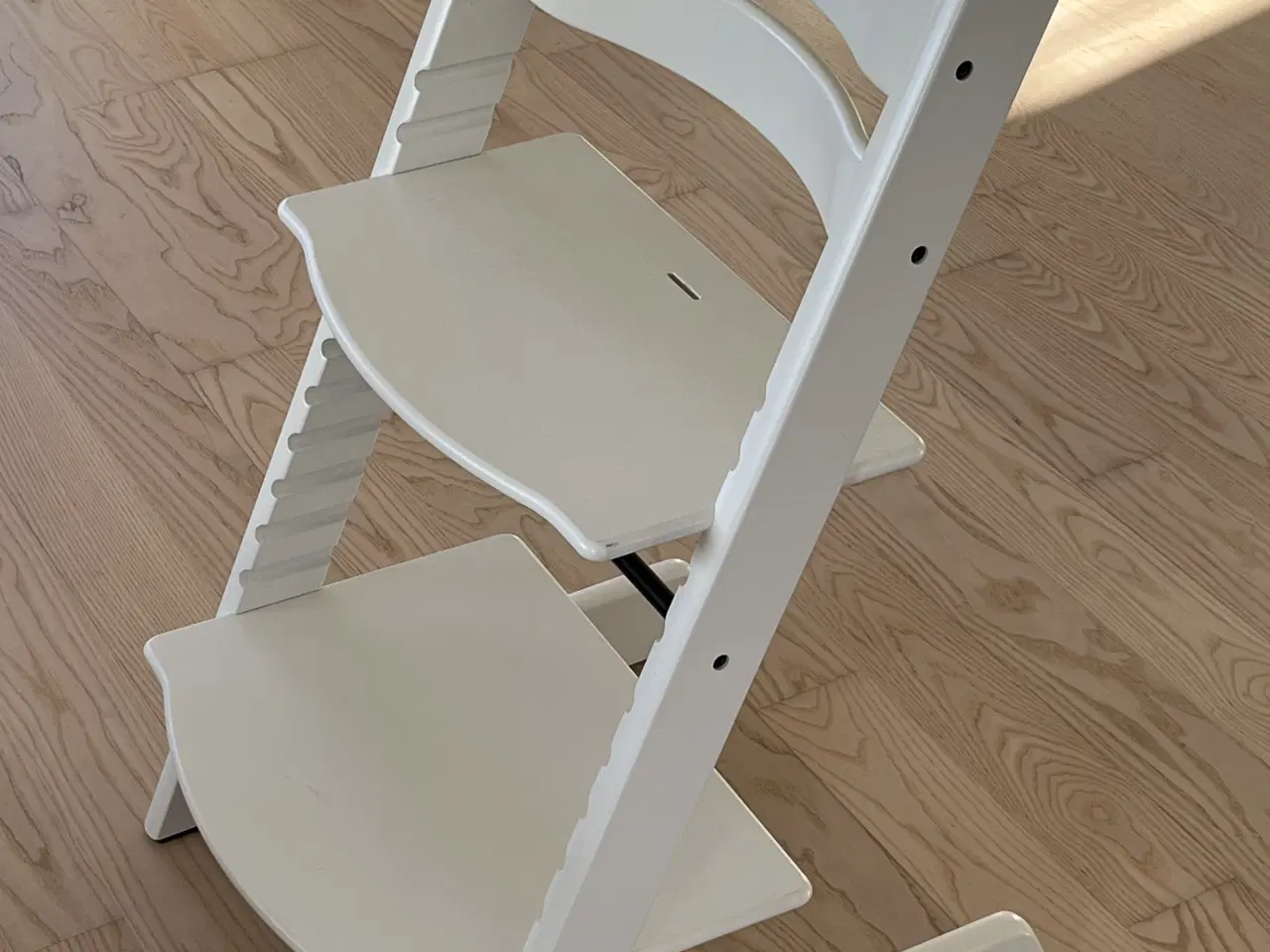 Billede 2 - Hvid Tripp Trapp stol