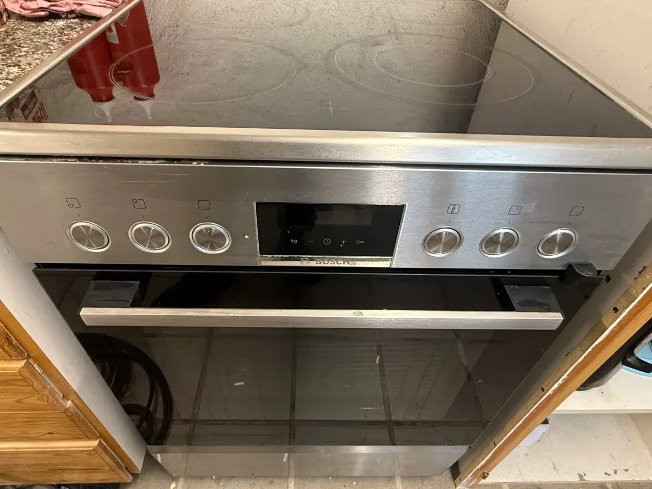 Billede 2 - Bosch komfur med ovn. 