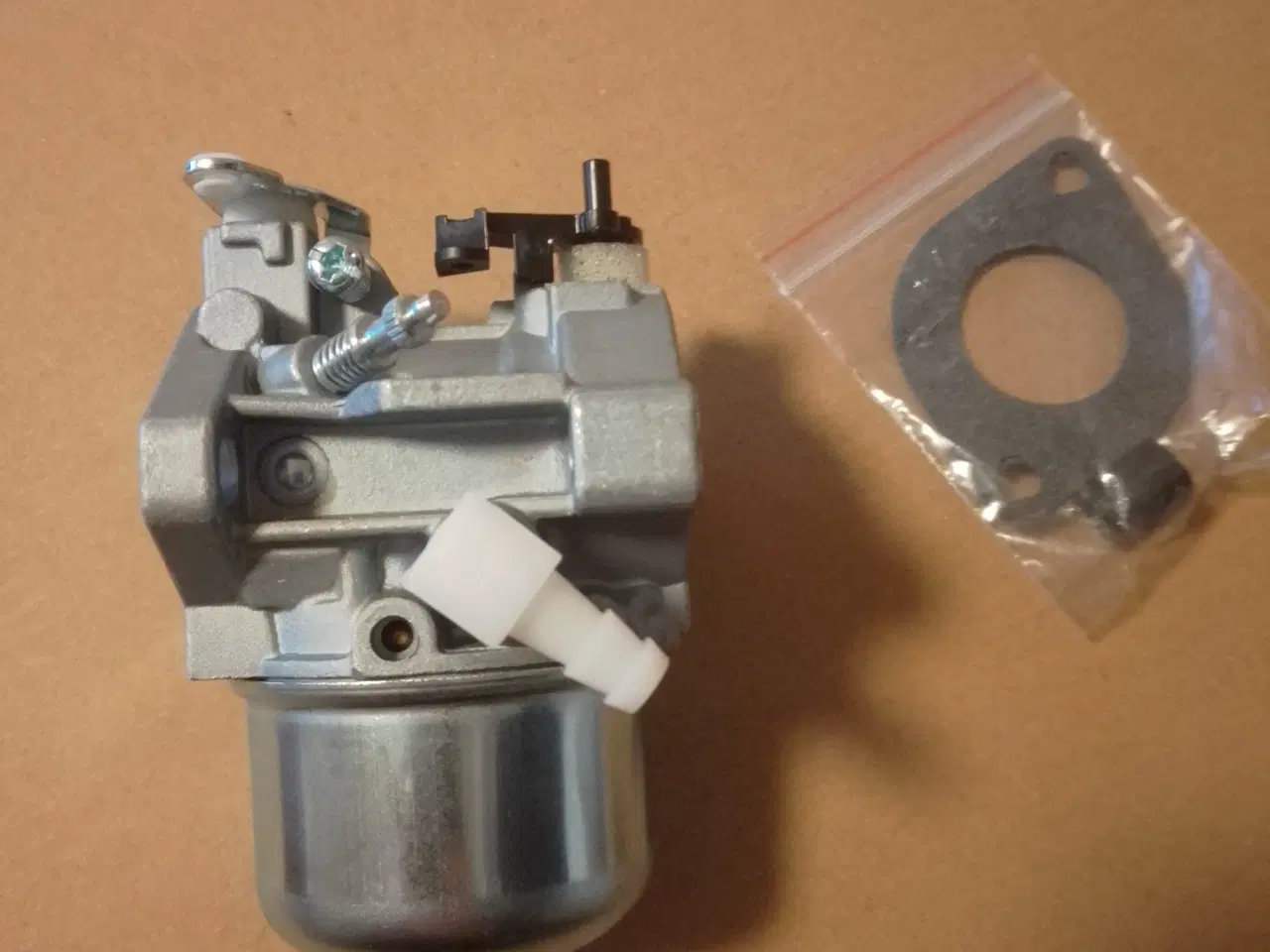 Billede 1 - Ny Karburator til Briggs & Stratton 10- til 14,5HK