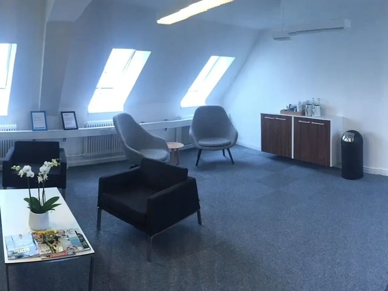 Billede 3 - Øverste etage med elevator