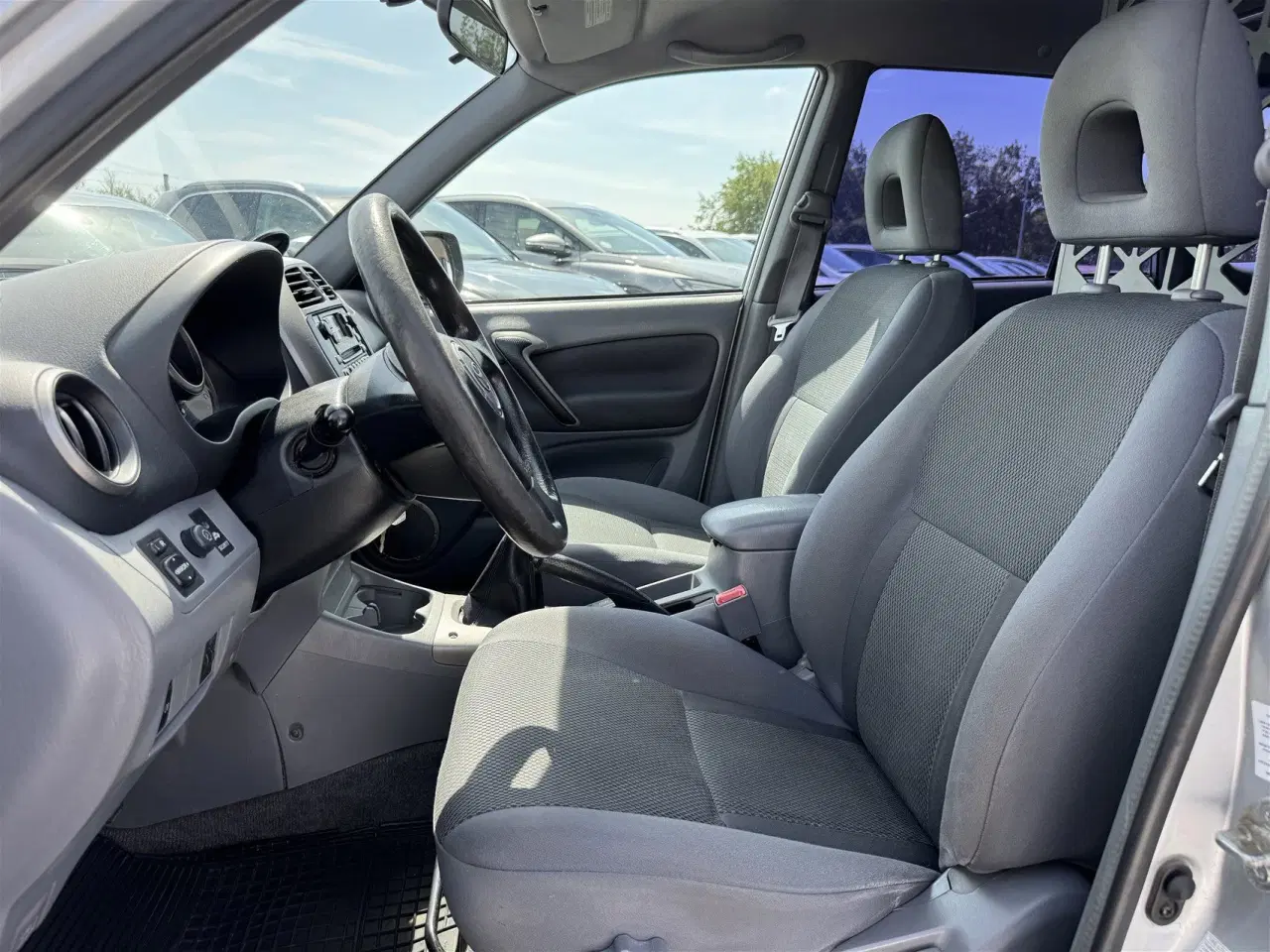 Billede 6 - Toyota RAV4 1,8 4x2 125HK Van