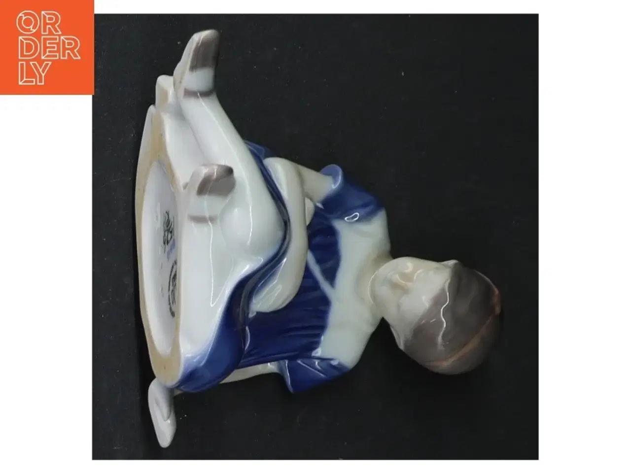 Billede 3 - Porcelænsfigur af siddende pige
