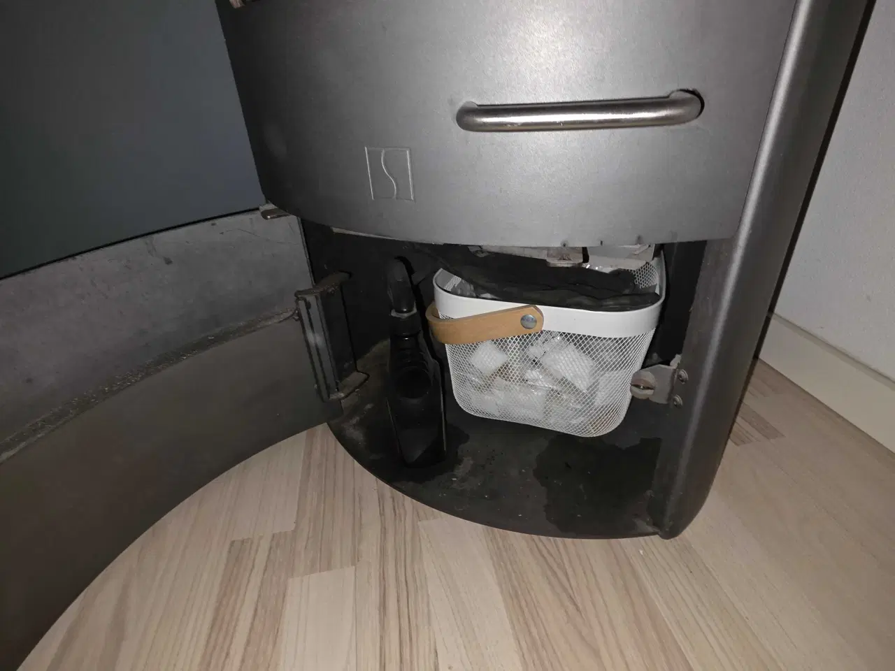 Billede 5 - Pæn god brændeovn