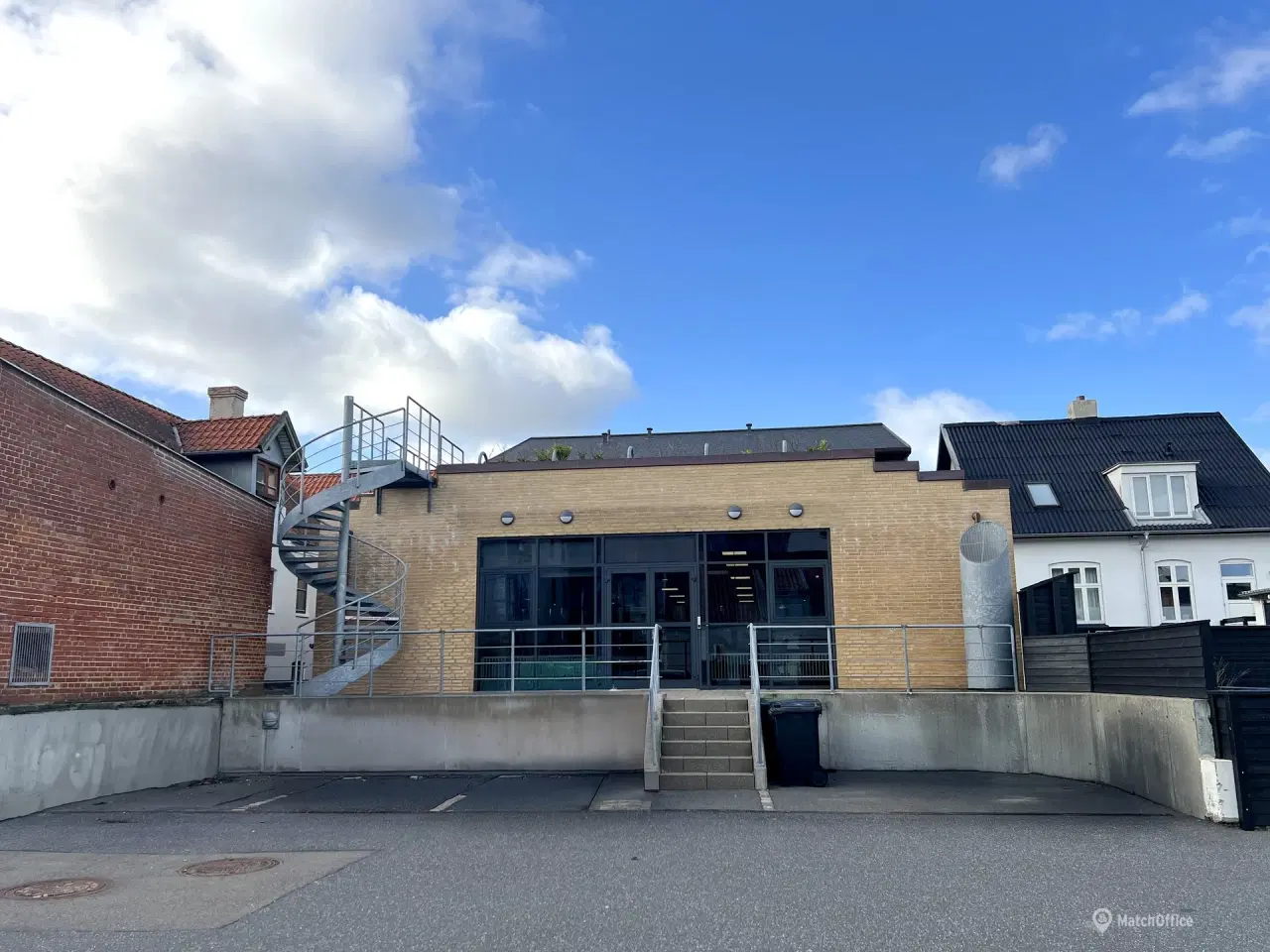 Billede 23 - Stort og velplaceret erhvervslejemål i Frederikshavn på 539 kvm!