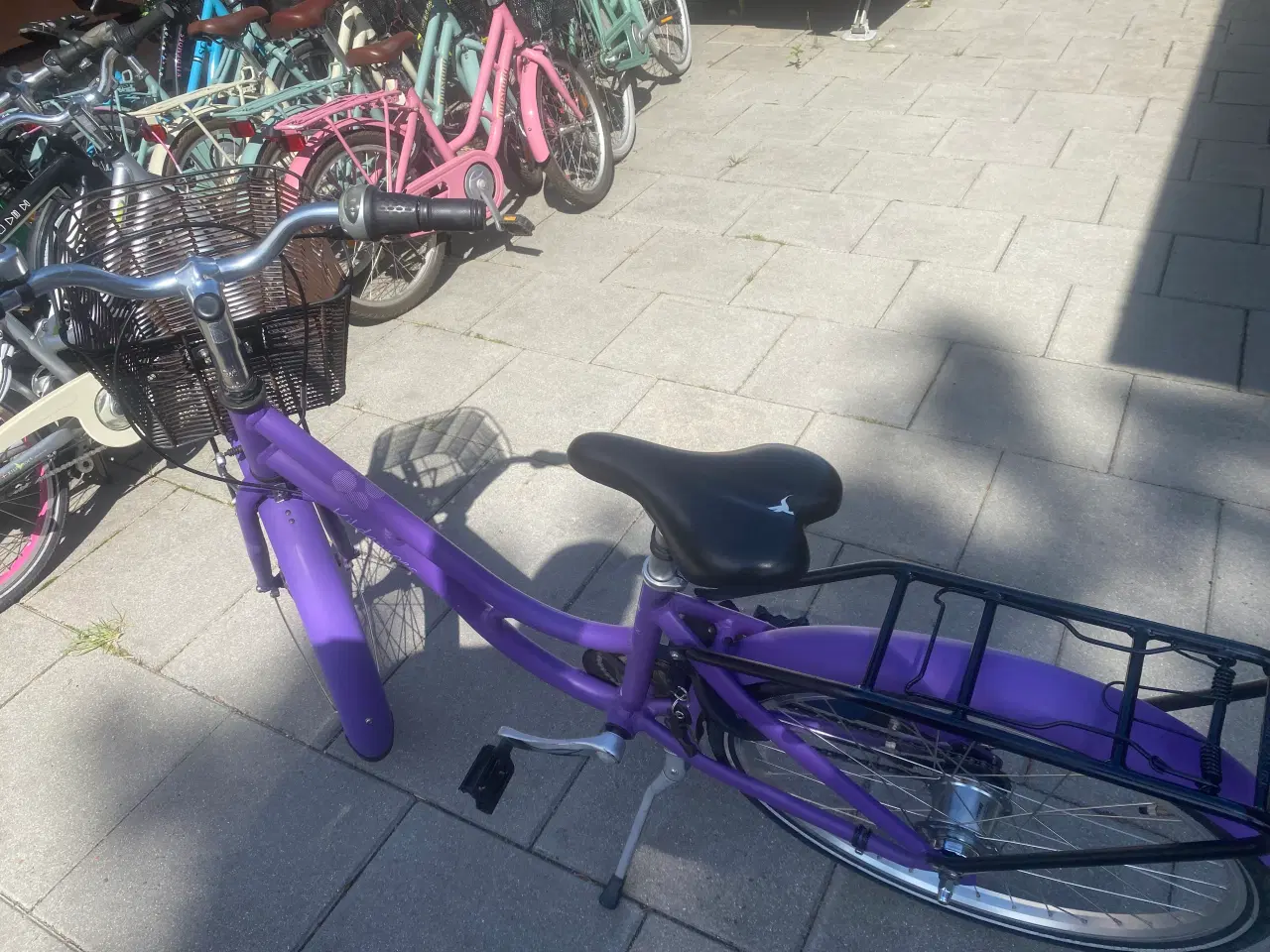 Billede 17 - Købt til 5299 kr 24 tommer 