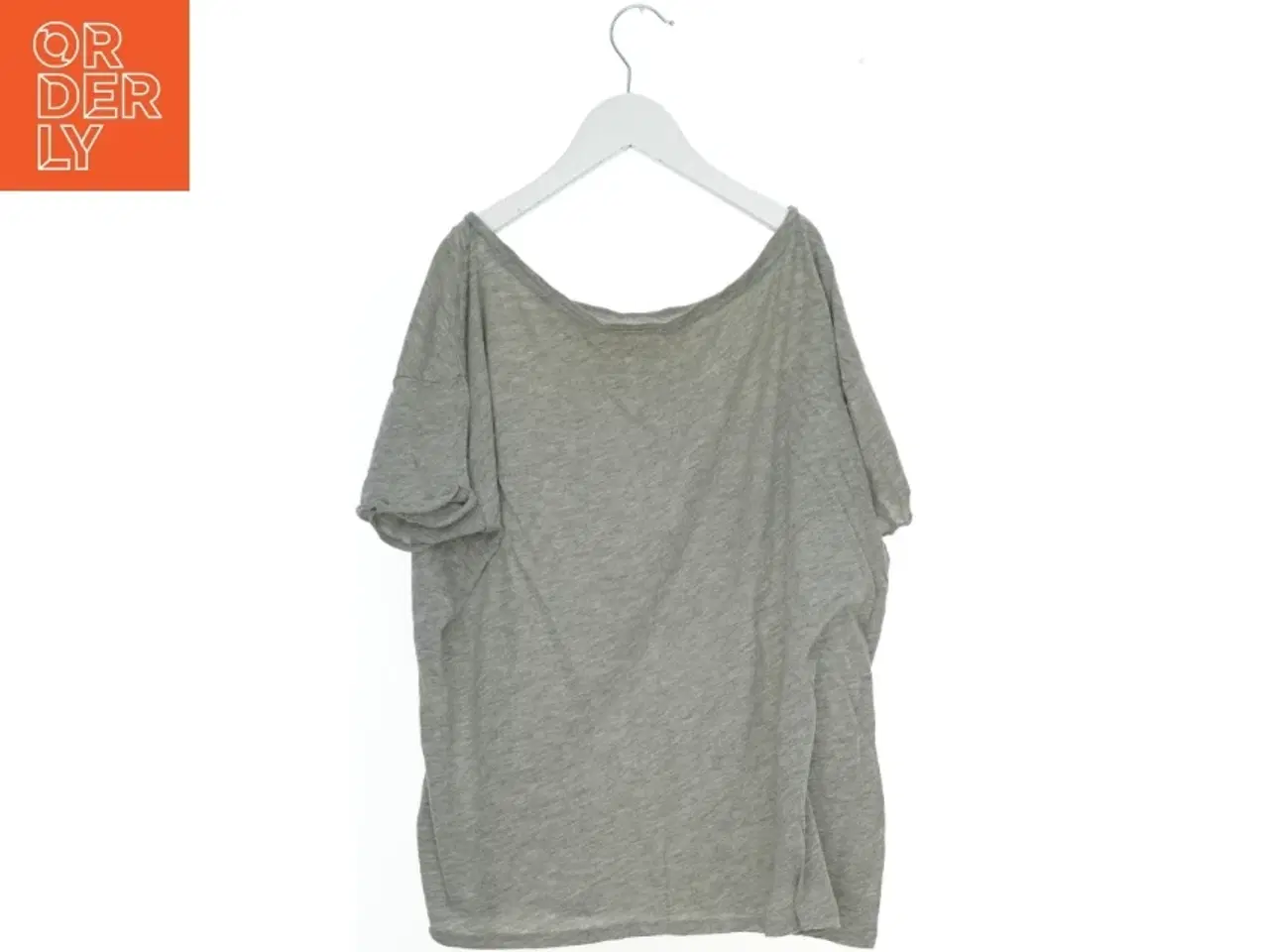 Billede 2 - Grå T-shirt med tryk fra Esprit (str. L)