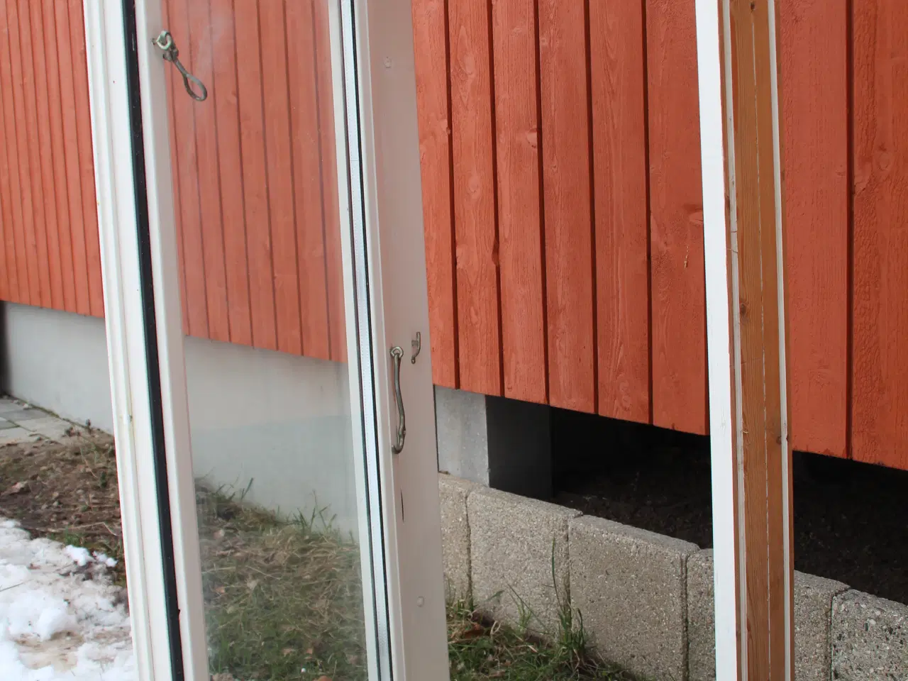 Billede 4 - Hvidt kvalitets termovindue 60x110 med karm.