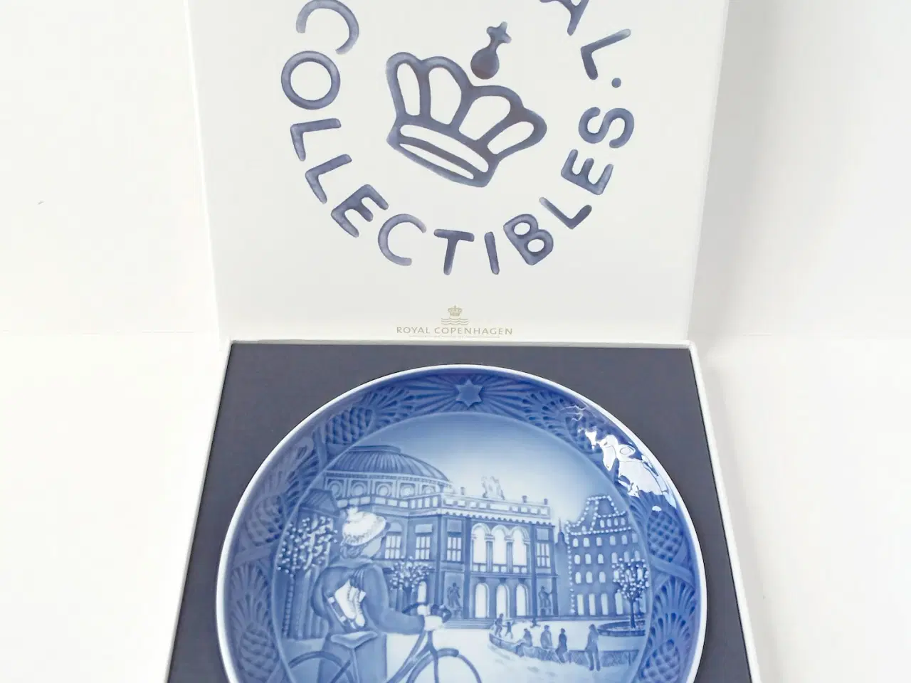 Billede 7 - Royal Copenhagen juleplatter 500,00 kr/stk.