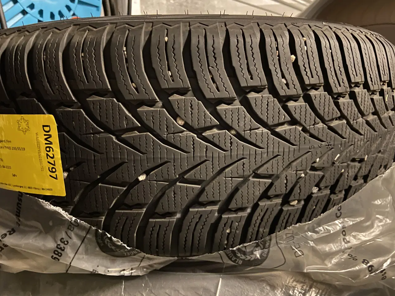 Billede 2 - Flotte Audi Alu med vinter235 55 19 