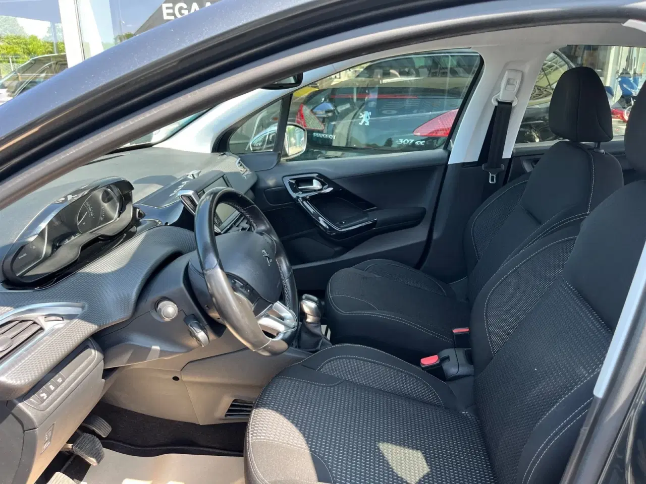 Billede 9 - Peugeot 208 1,6 BlueHDi 100 Allure