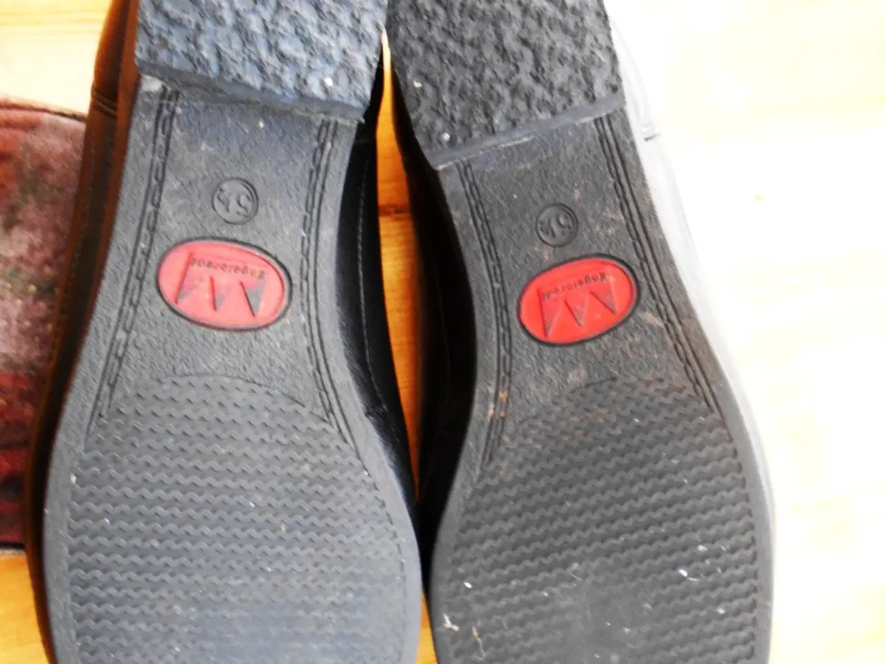 Billede 8 - Damesko med lille hæl str. 39½