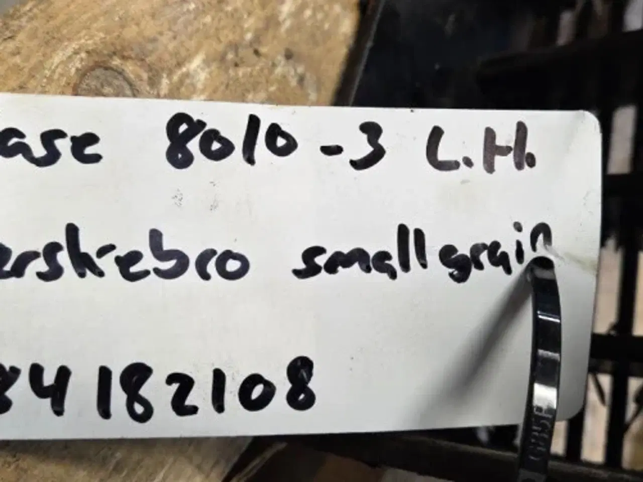 Billede 2 - Case 8010 Tærskebro L. 84182108