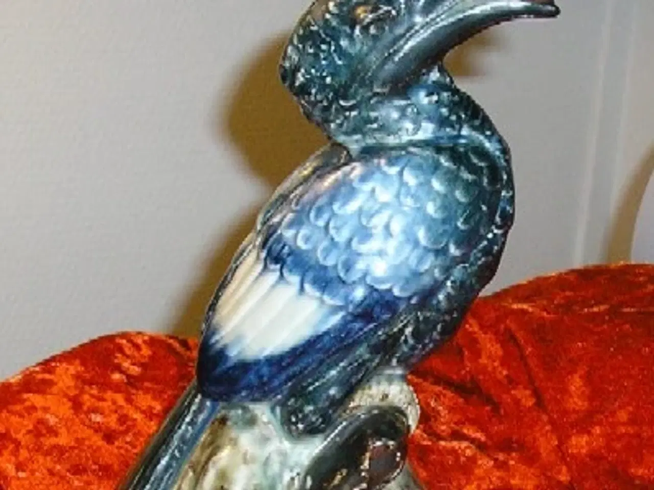 Billede 1 - rc, figur af næsehornsfugl, glaseret keramik