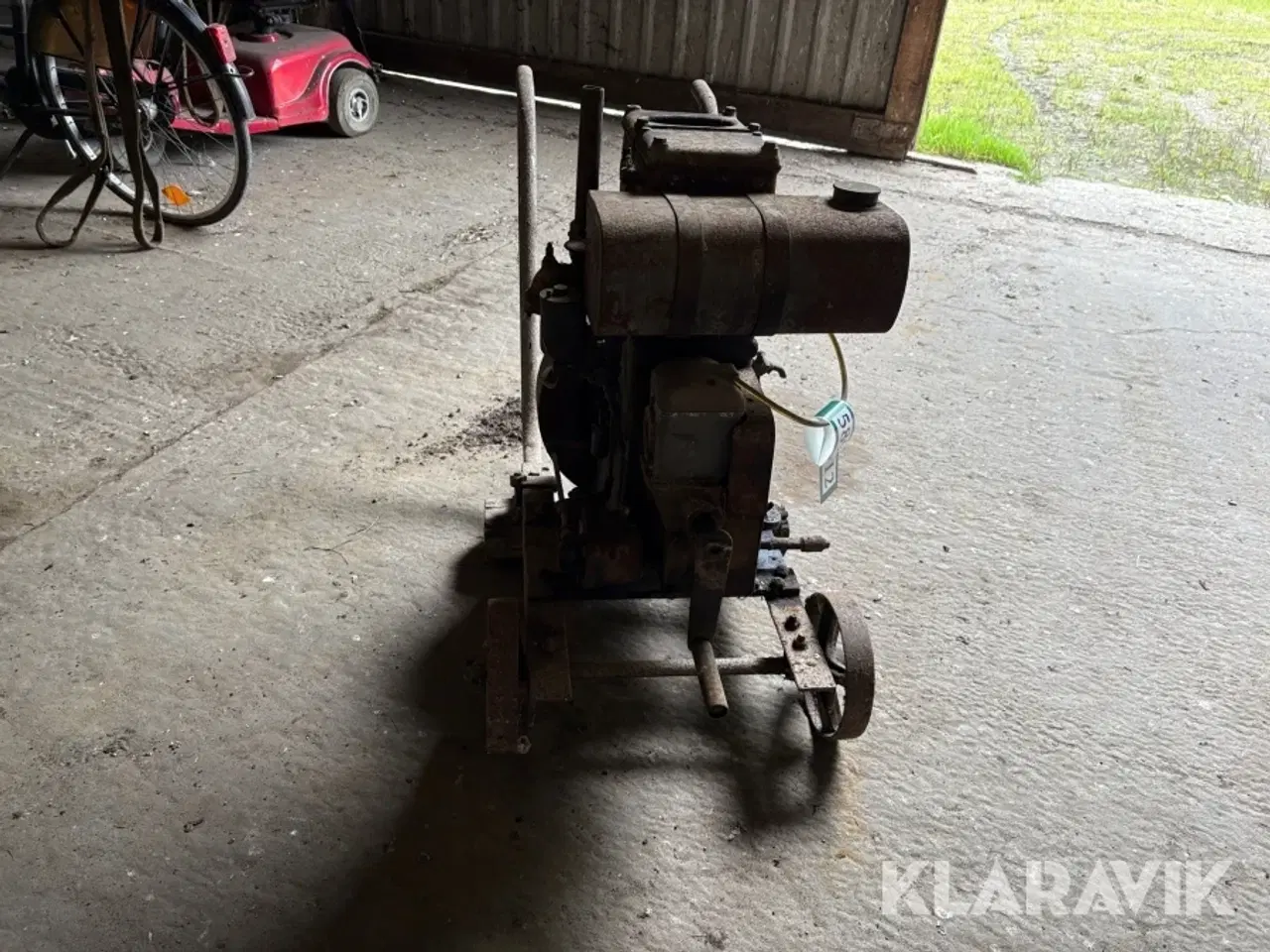 Billede 8 - Stationær motor R.A.Lister