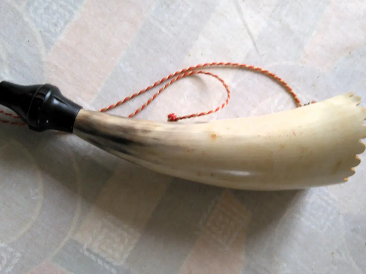 Billede 3 - 2 flotte gamle piber og 1 kohorn 