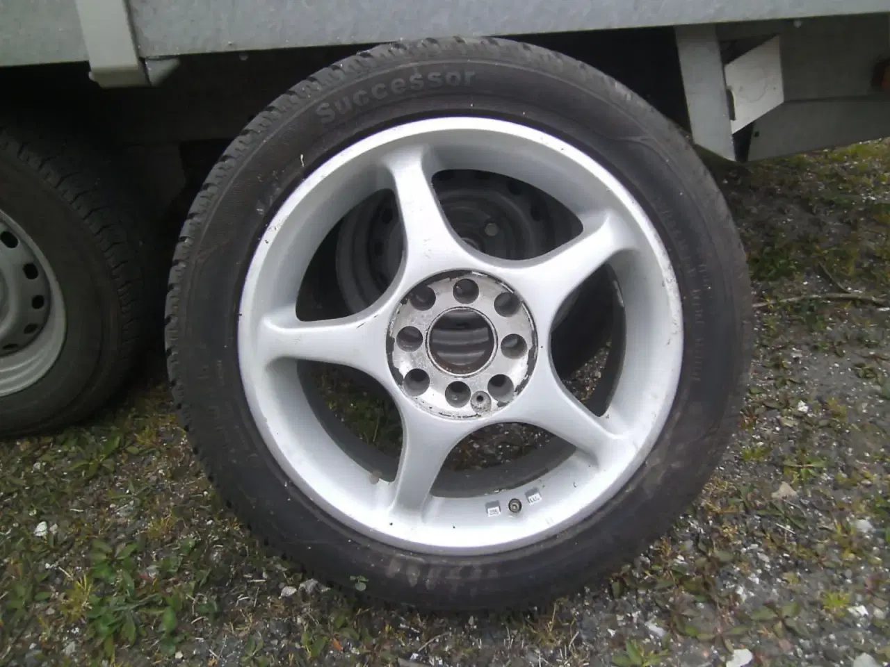 Billede 1 - 4 stk nye dæk på alufælge 195-50-15