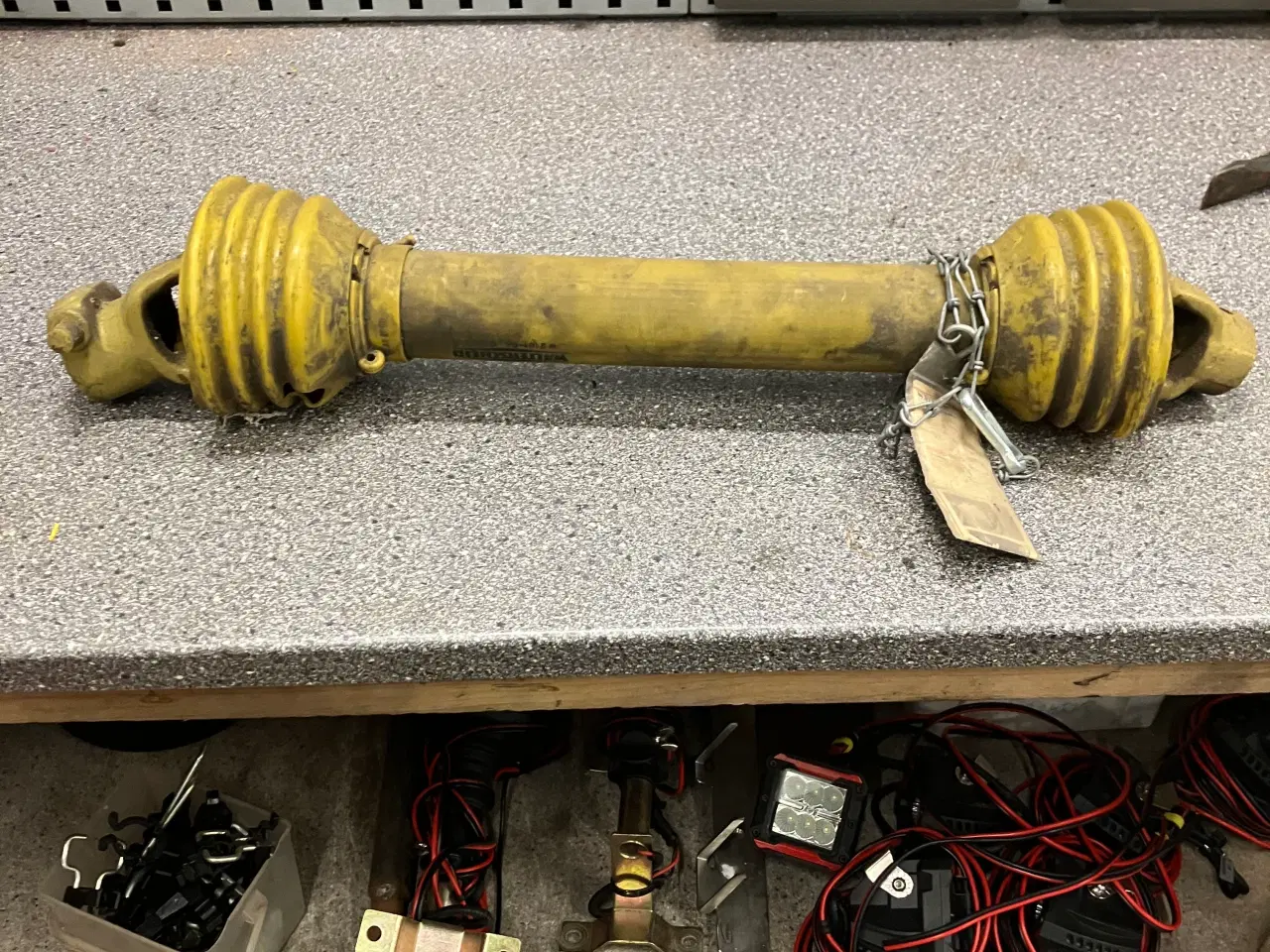 Billede 1 - PTO Aksel sælges