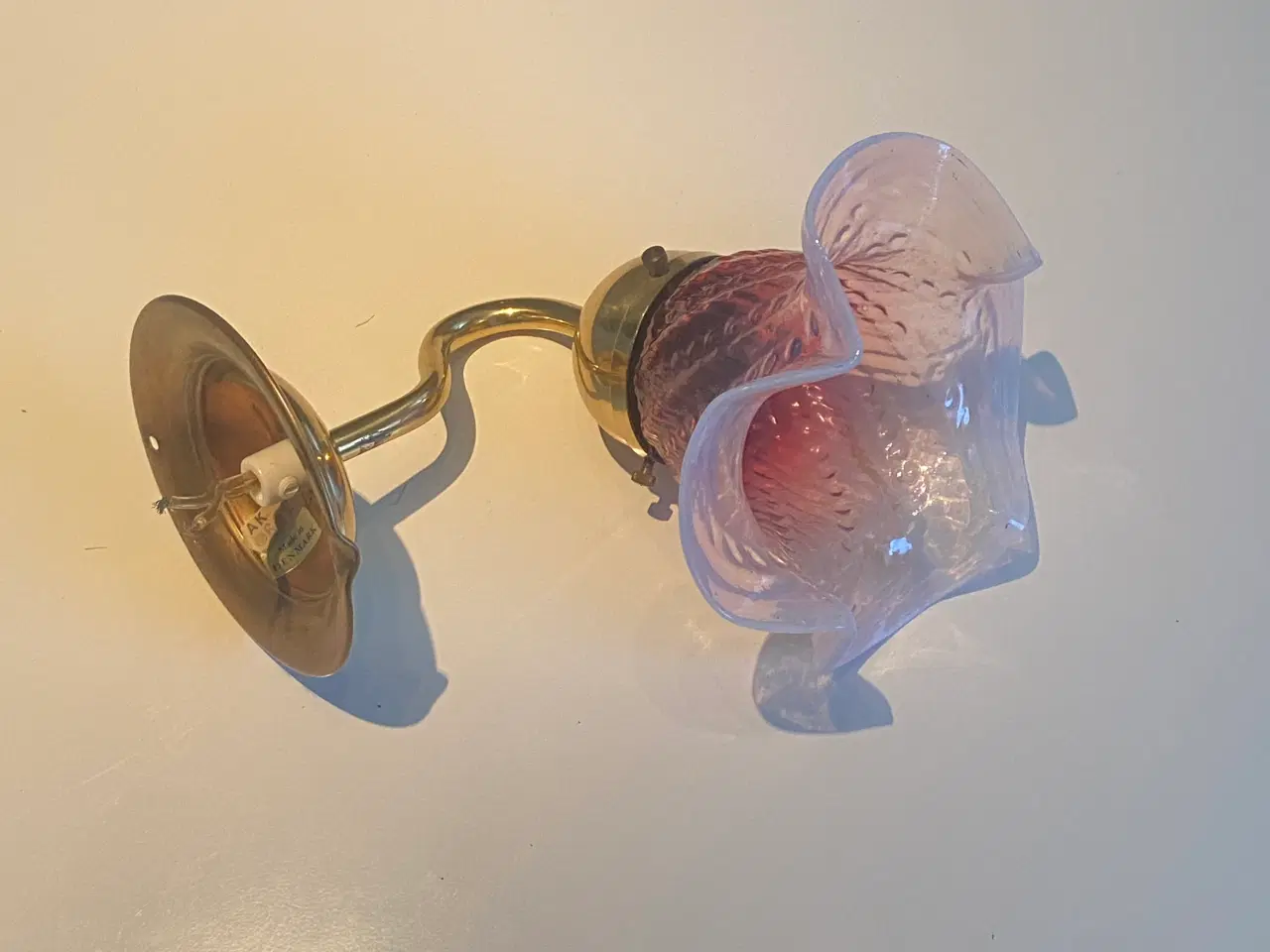 Billede 1 - Antik Vægglaslampe på messing