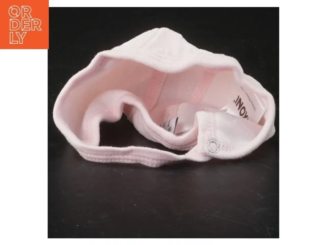 Billede 2 - Baby hue i lyserød farve fra Fixoni (str. 56)