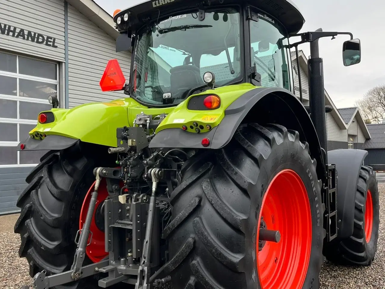 Billede 18 - CLAAS Axion 830 Med frontlift. Velholdt traktor.