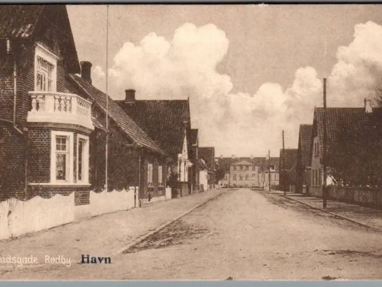 Billede 1 - Lundsgade - Rødbyhavn - Postkort - Brugt