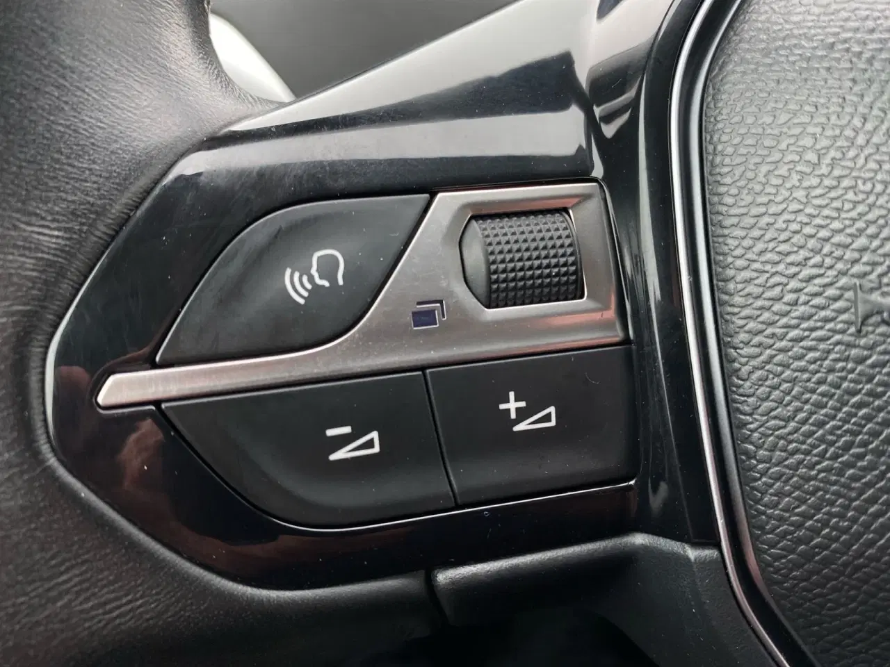 Billede 17 - Peugeot 3008 1,5 BlueHDi Allure 130HK 5d 6g