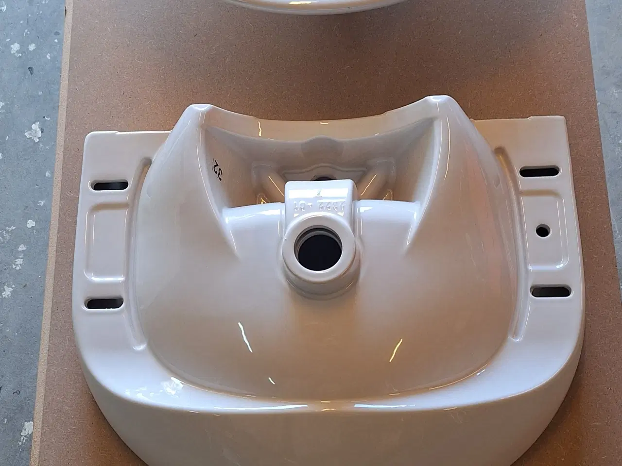 Billede 2 - Håndvask Ifö Cera