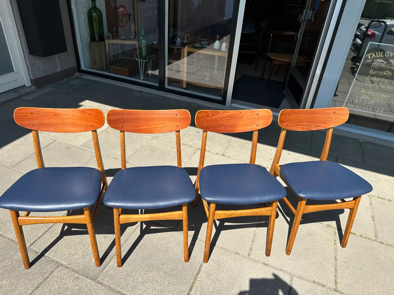 Billede 2 - 4 stk. nyrestaurerede retro spisebordsstole 