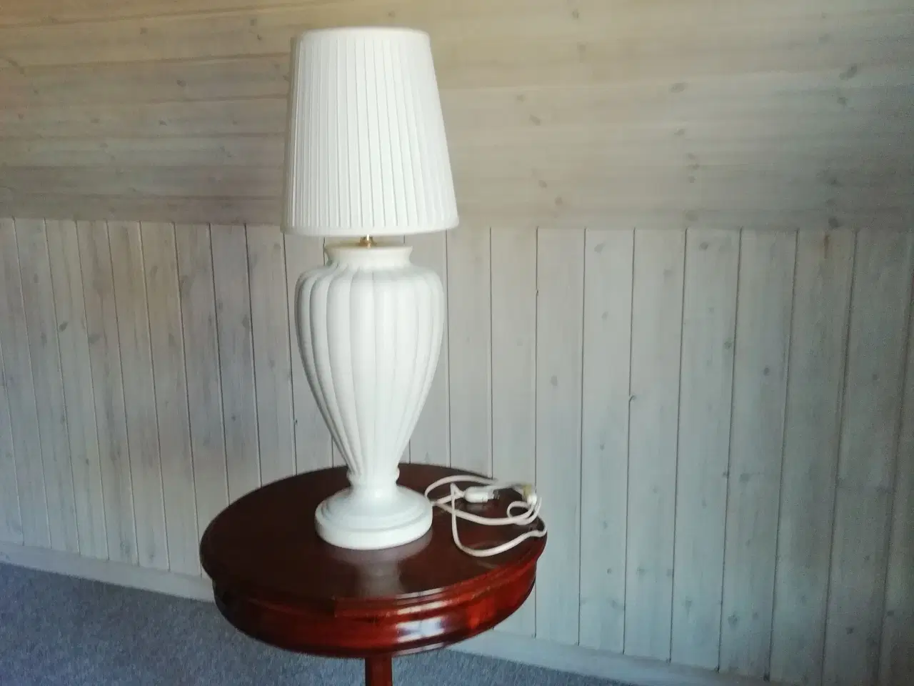 Billede 10 - Herskabelig Bordlampe med volume. Gaveide?